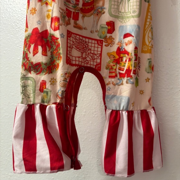 Vintage Christmas theme ruffled, bell bottom baby girl romper 0–3, 3–6 months - Picture 12 of 14